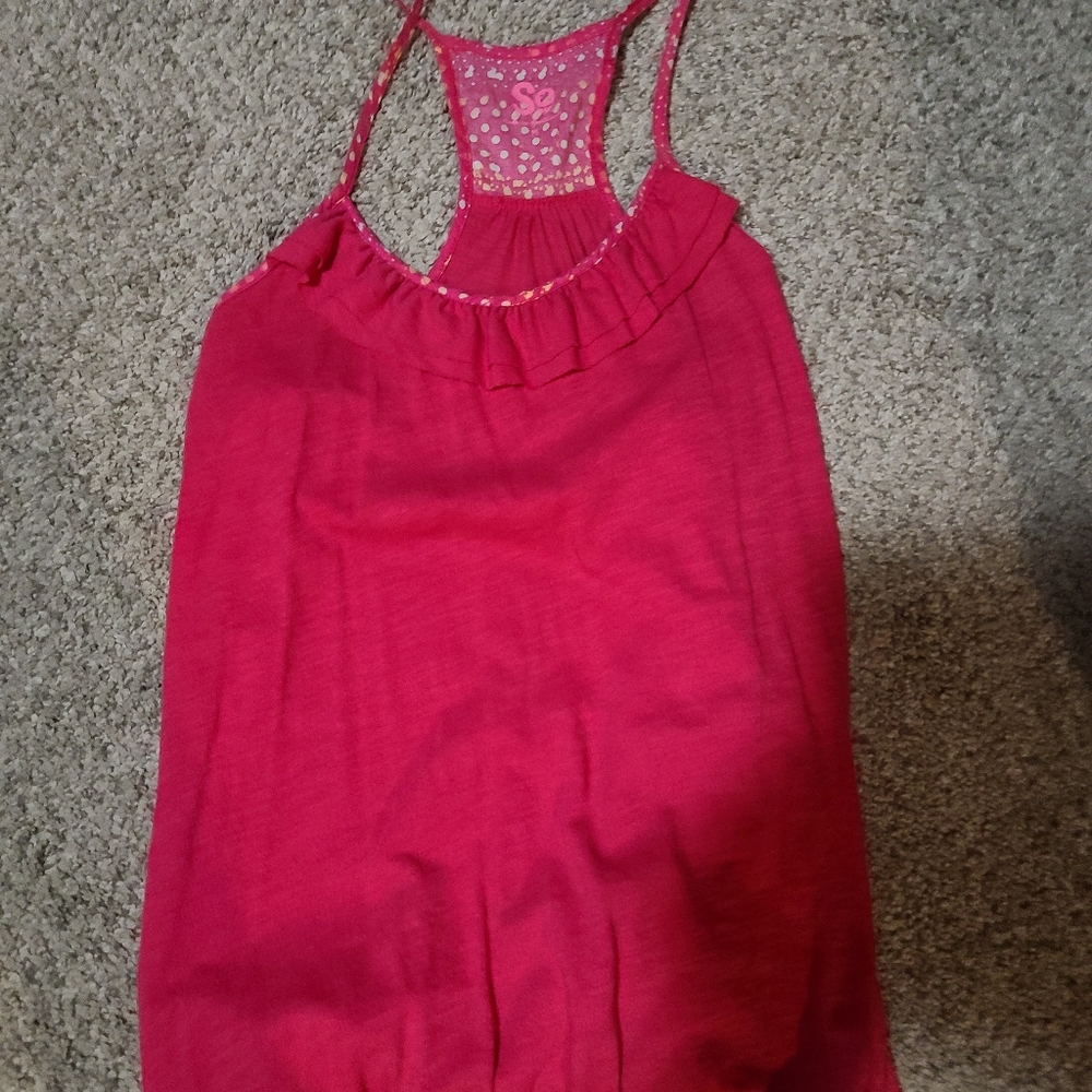 Pink tank top